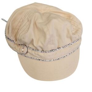 Y2K W Collection‎ Beige Newsboy Cap with Decorative Button and Patterned Trim
